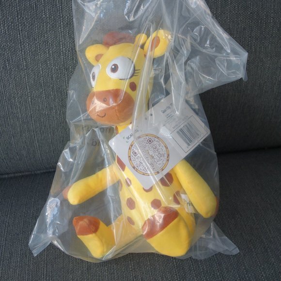 VeeFriends GENUINE GIRAFFE PLUSH *Brand New in Plastic* - Picture 1 of 4